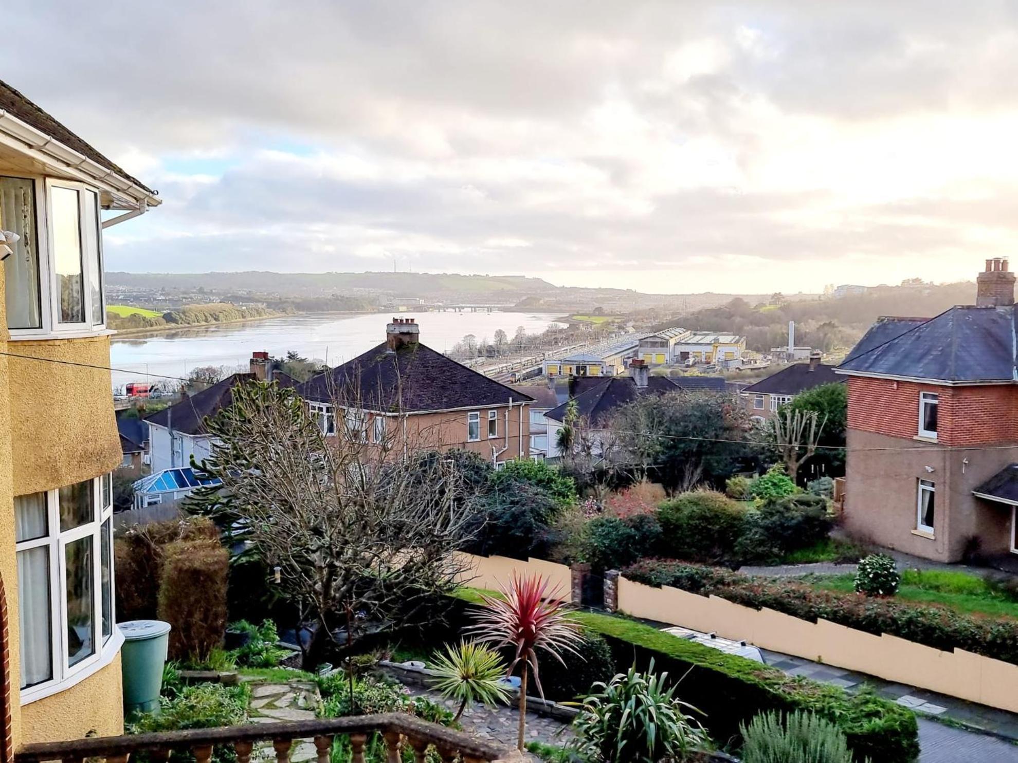 Radiant Accommodation Manor Lane Plymouth Exterior foto